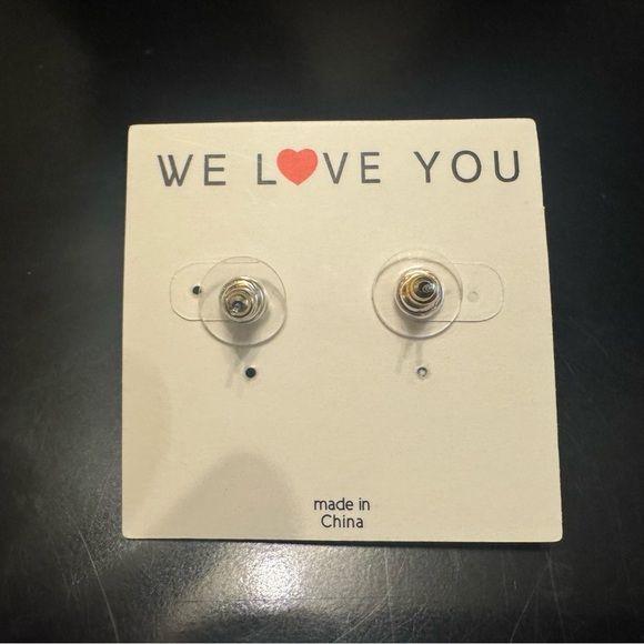 Humble Chic Faux Pearl Earrings - Picture 3 of 3